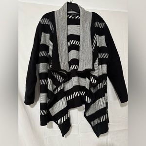 Torrid size 2x shark bite style warm sweater